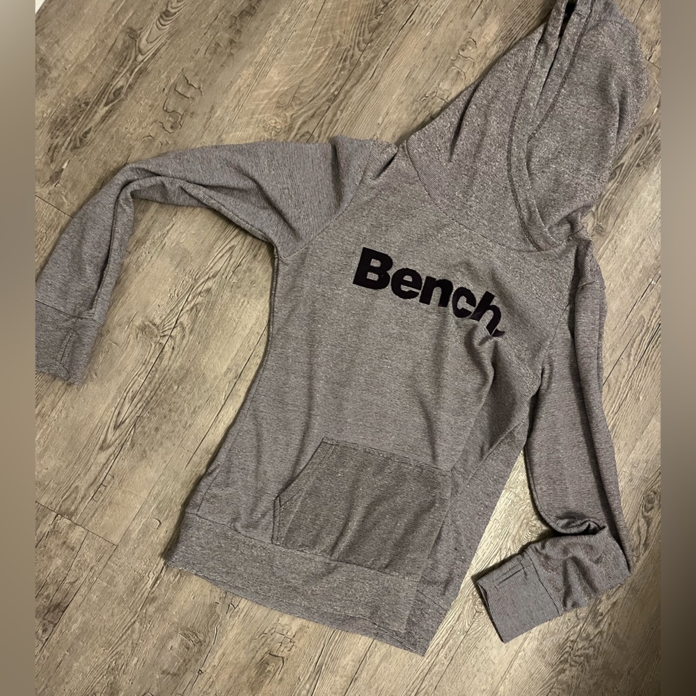 Bench Hoodie - Picture 4 of 4